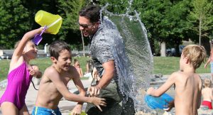 park-water-fight-2